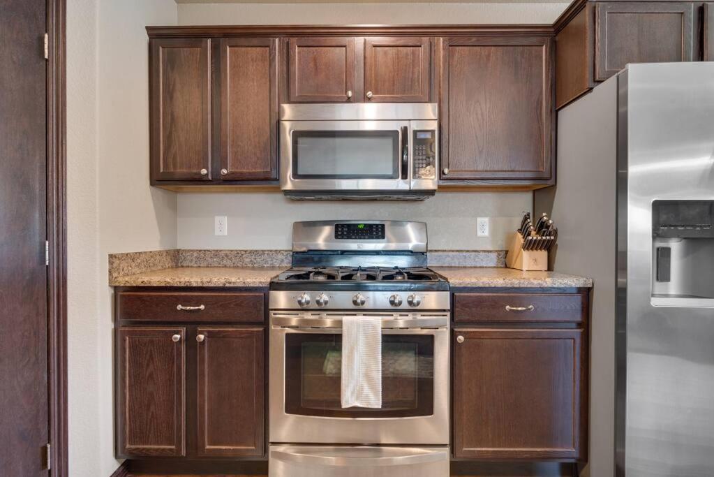 Large Home In The Most Convenient Location Rapid City Exterior foto