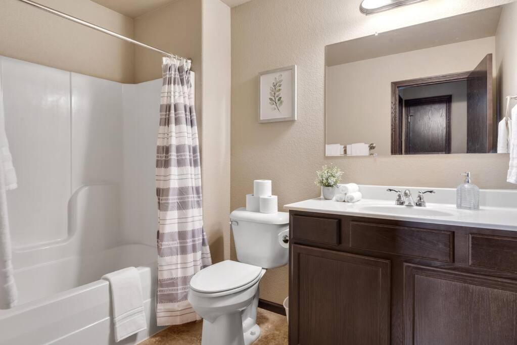 Large Home In The Most Convenient Location Rapid City Exterior foto