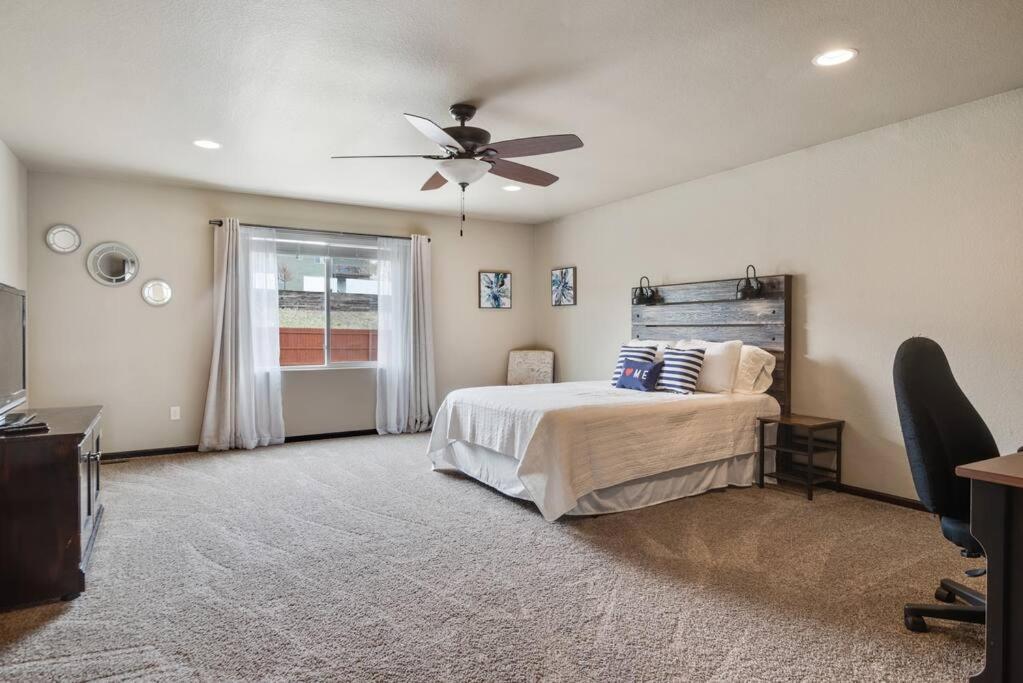 Large Home In The Most Convenient Location Rapid City Exterior foto